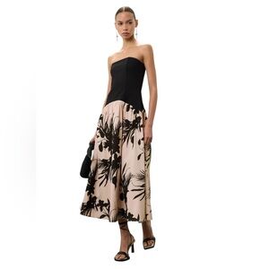 LOVE WHIT - Strapless Drop Waist Black and White Dress Size Medium